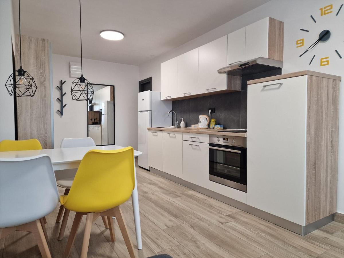 River68 - Apartment In Rijeka Bagian luar foto
